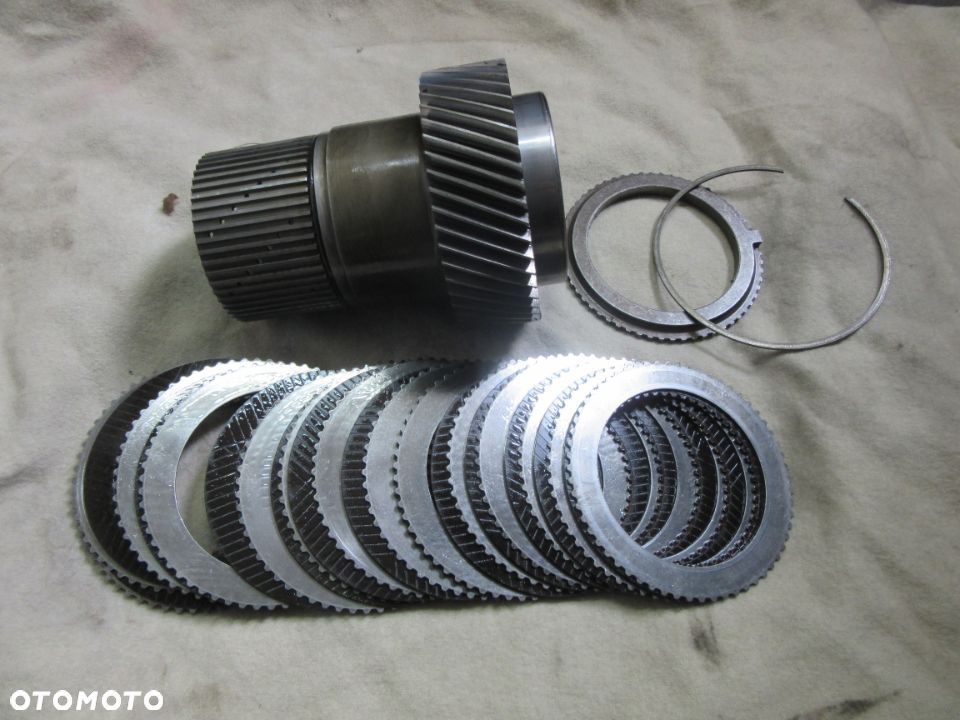 Wałek koło tryb 86507386 86500860 Ford Fiat Agri G240 G210 G190 G170 New Holland 8970 8870 8770 8670 - 1