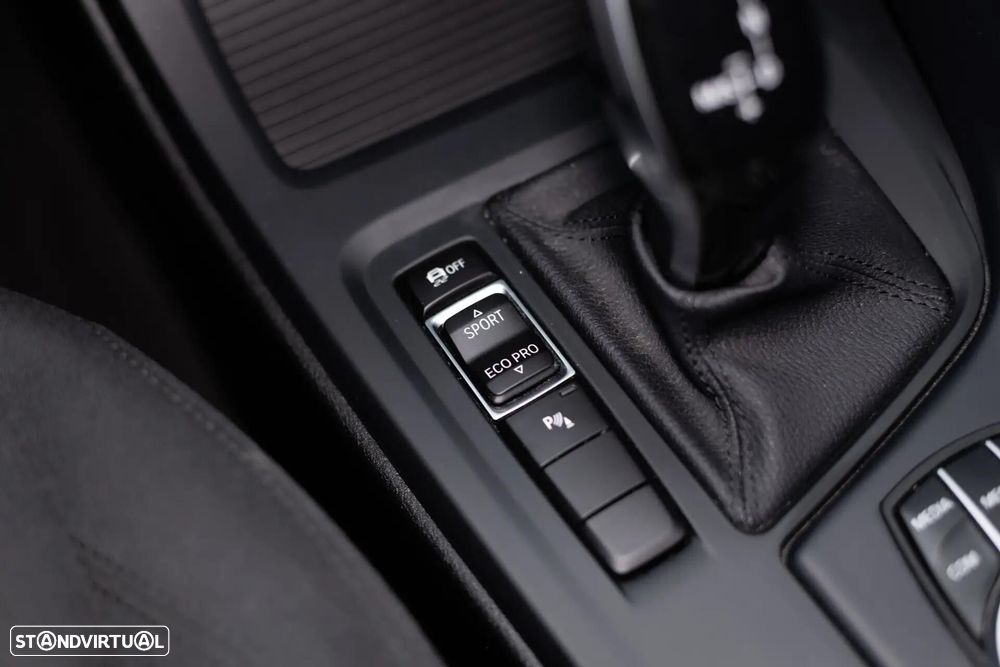 BMW X1 16 d sDrive Advantage Auto - 39