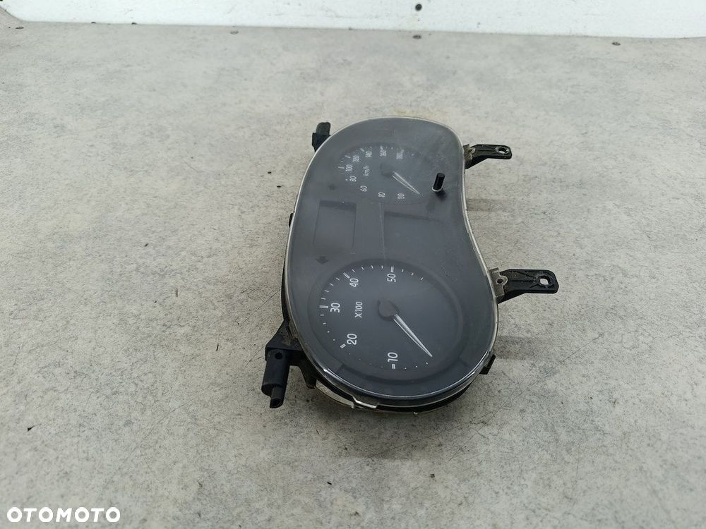 LICZNIK RENAULT MASTER II FL 8200467952-D  28117712-6 28115319-7 2.5 DCI - 3