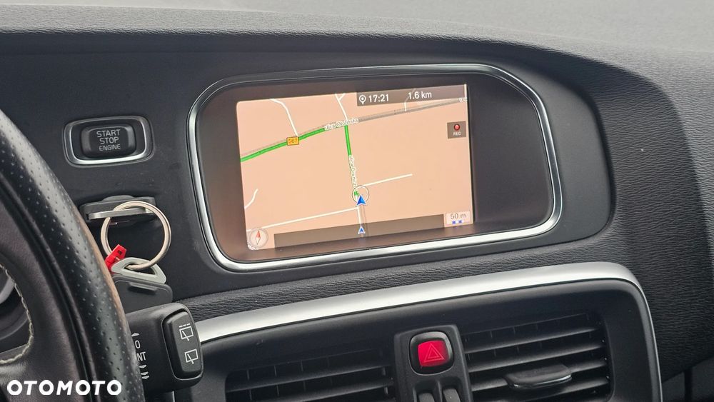 Volvo V40 D2 RDesign - 26