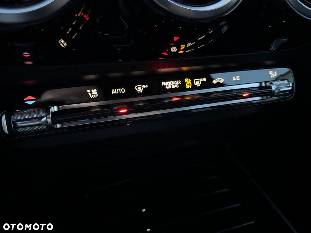 Mercedes-Benz Klasa B 180 d Progressive 7G-DCT - 25