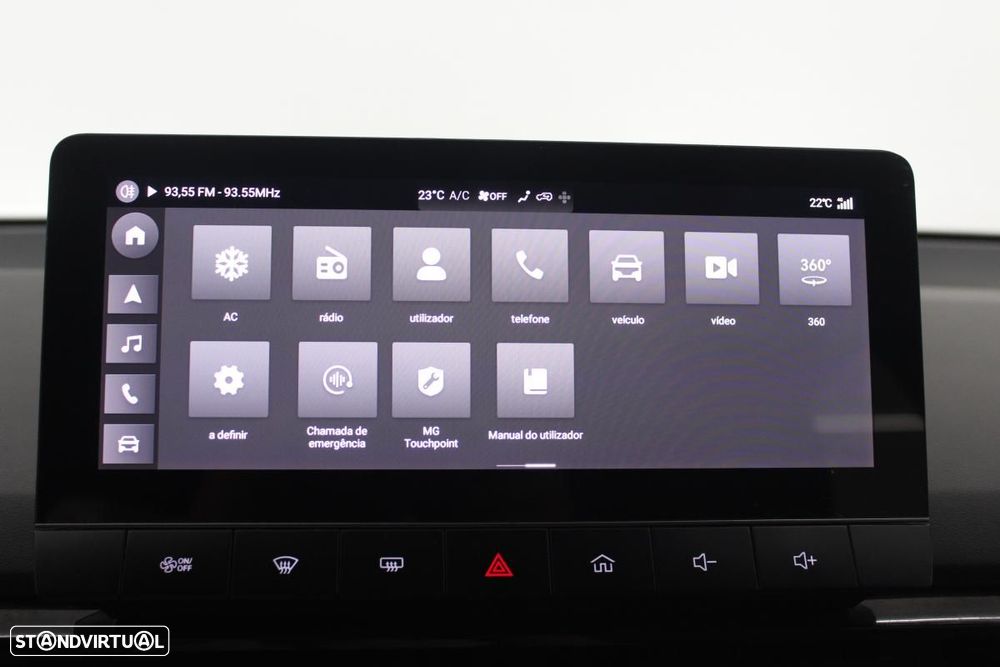 MG MG4 77 kWh Extended Range Luxury - 30