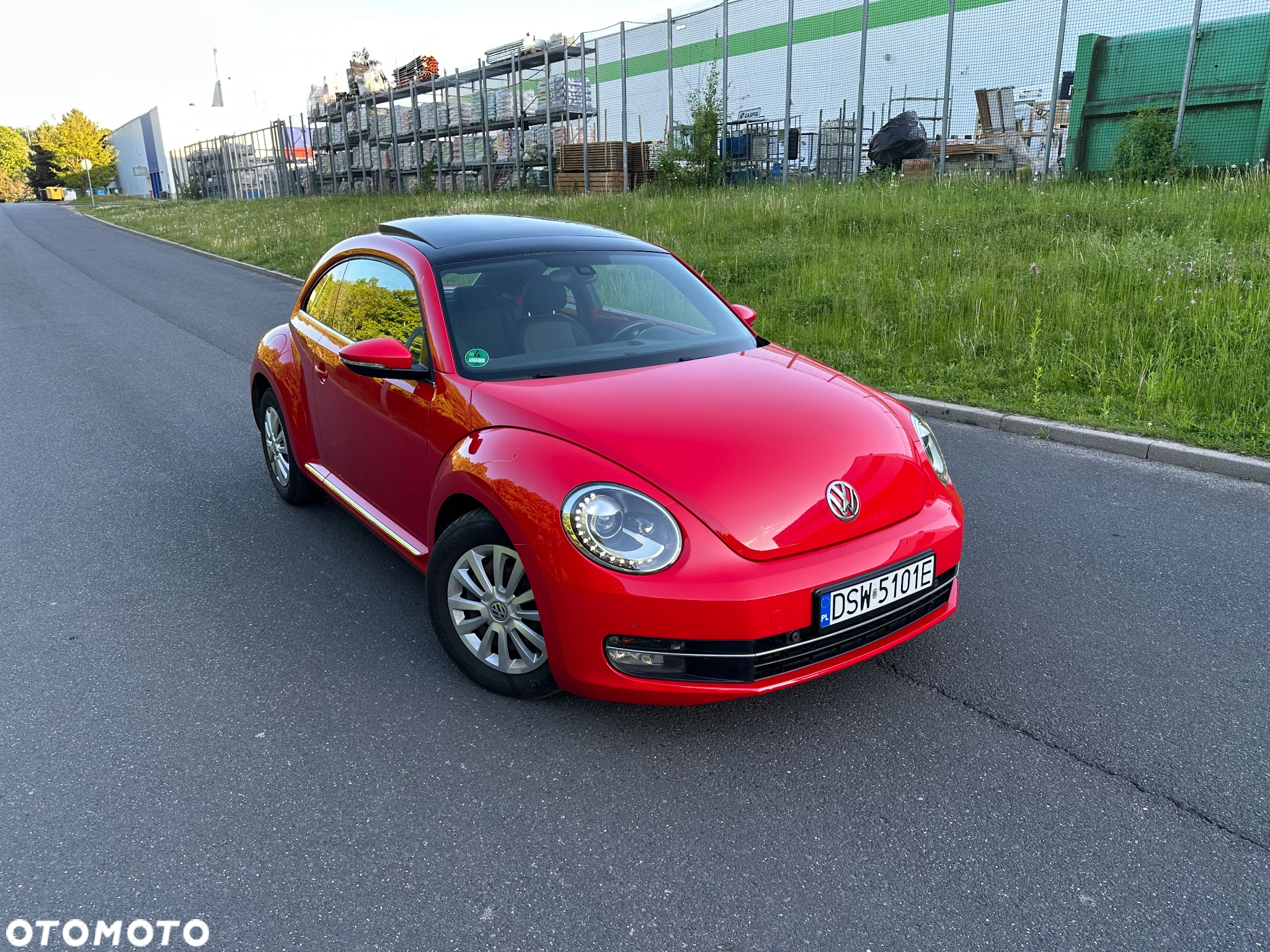 Volkswagen Beetle 2.0 TDI Design - 2
