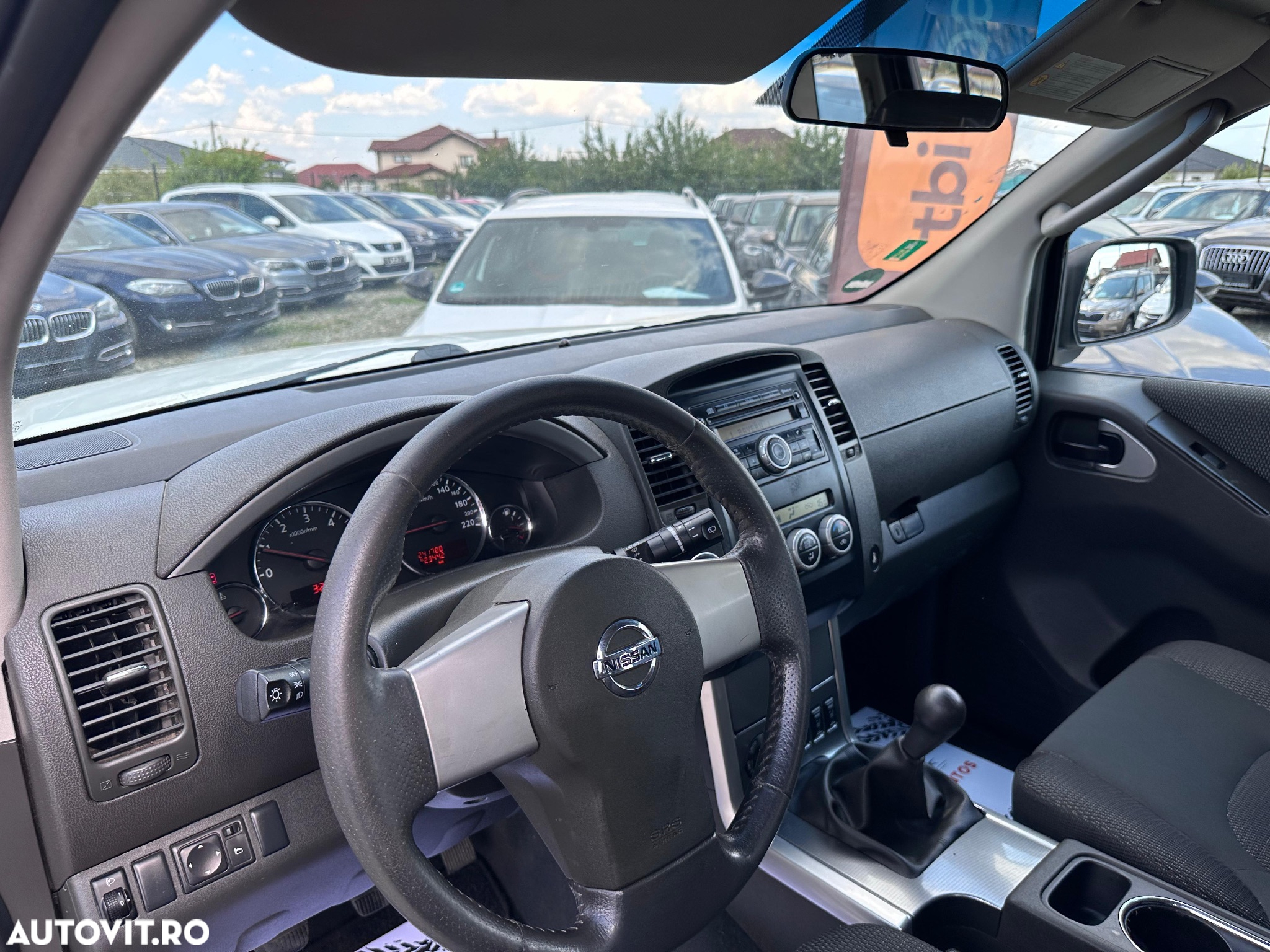 Nissan Pathfinder - 17