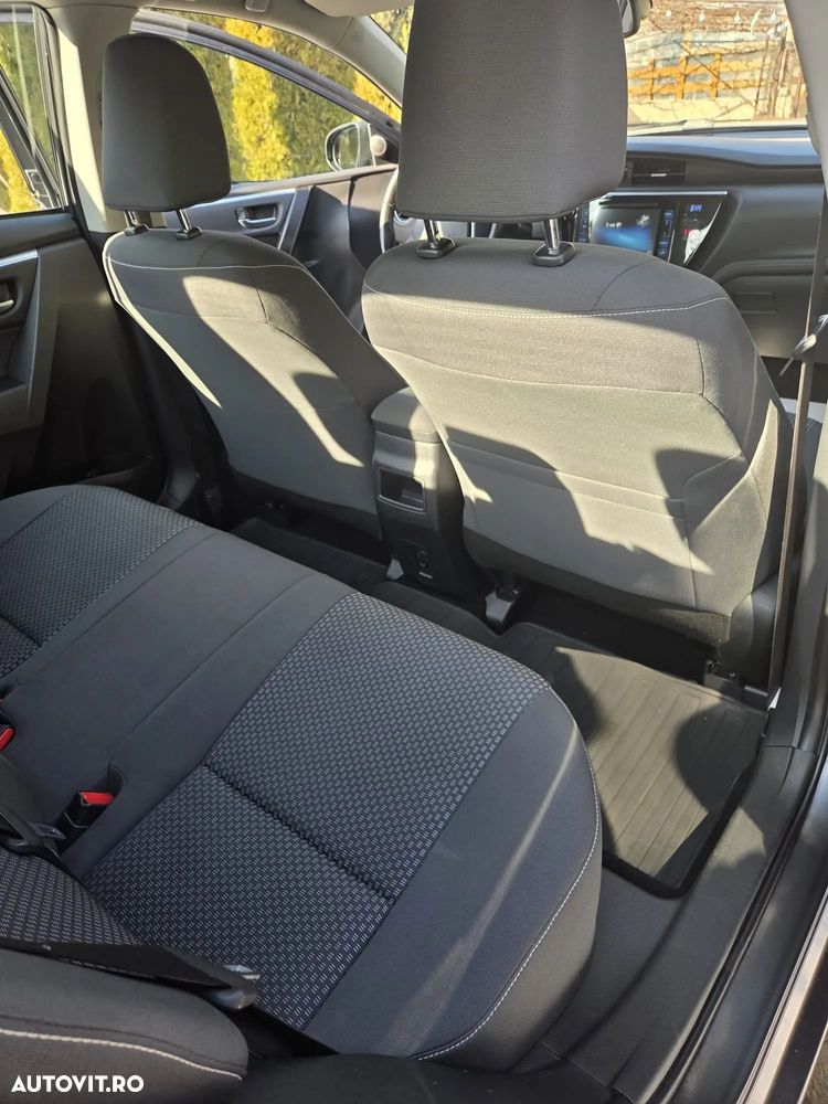 Toyota Corolla 1.6 Valvematic Luna - 4