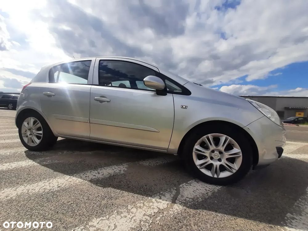 Opel Corsa - 3