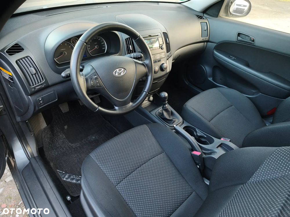 Hyundai i30 1.4 Edition Plus - 10