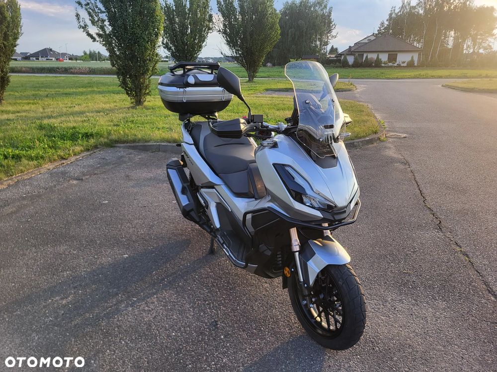 Honda ADV350 - 4