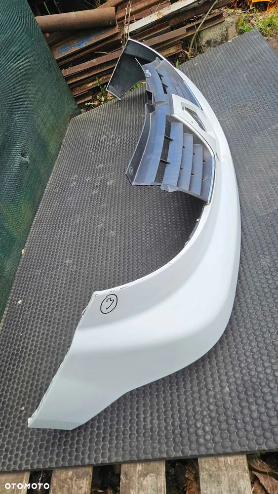 Atrapka 623100251R 93856152 Atrapa Gril Osłona Chłodnicy Kratki Emblemat Znaczek Renault Trafic II 2 Lift - 8