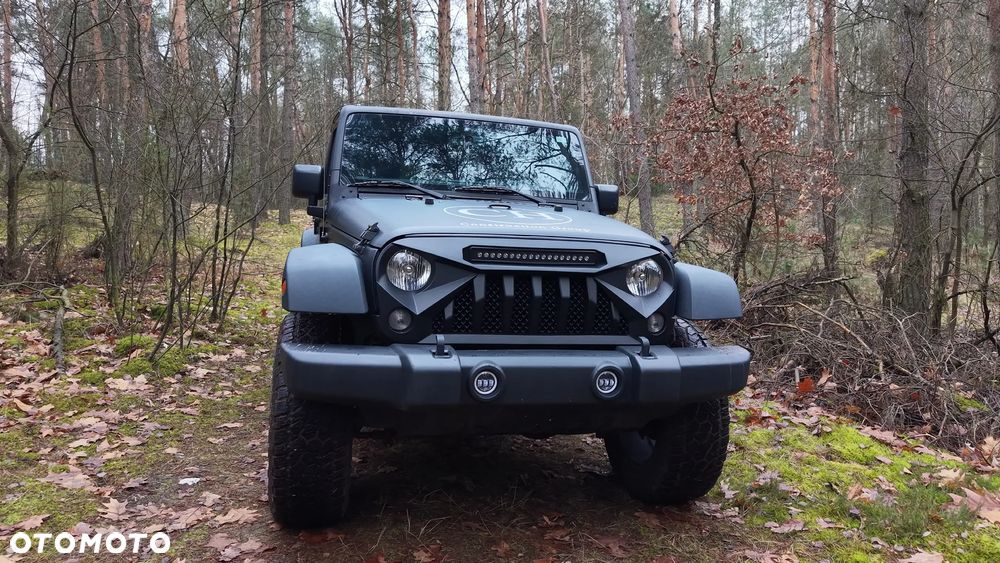 Jeep Wrangler 3.6 Unlim Night Eagle - 4