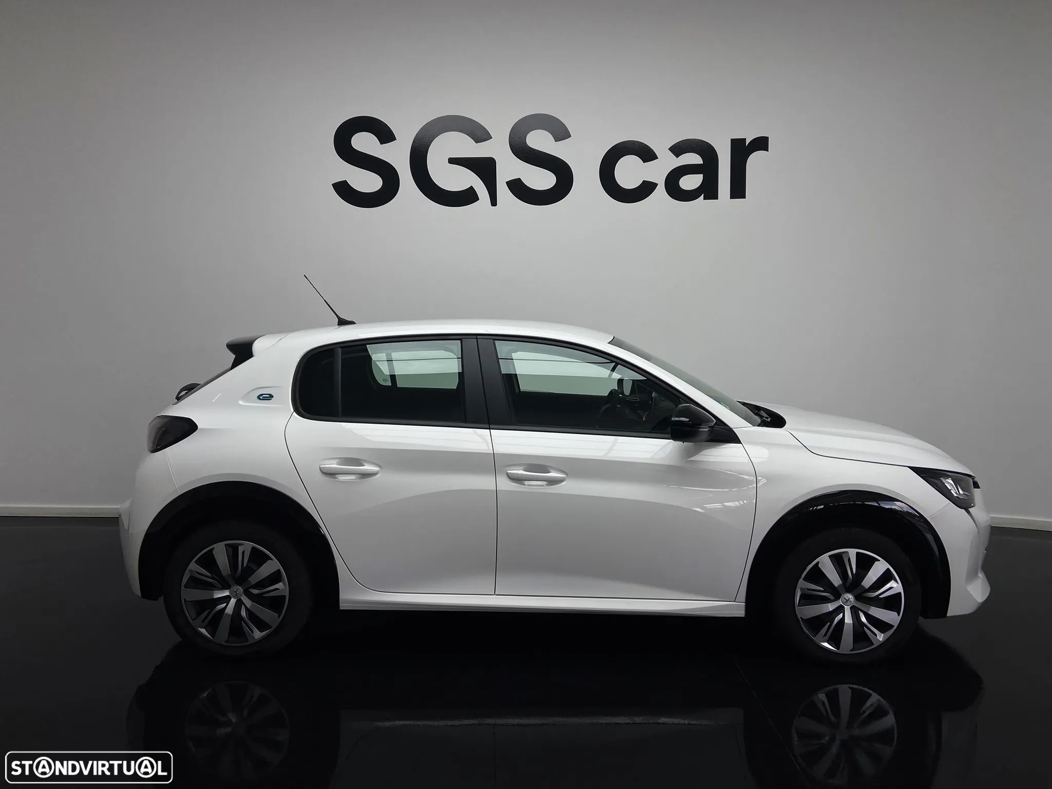 Peugeot e-208 50 kWh Allure - 5