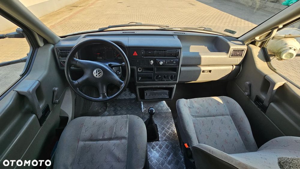 Volkswagen trensporter - 5