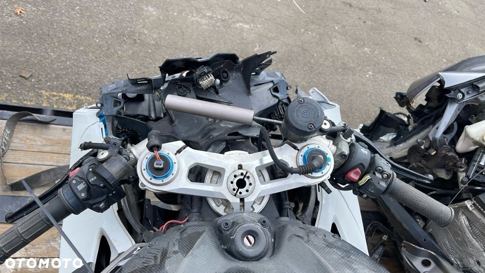 Ducati Panigale V4S - 8