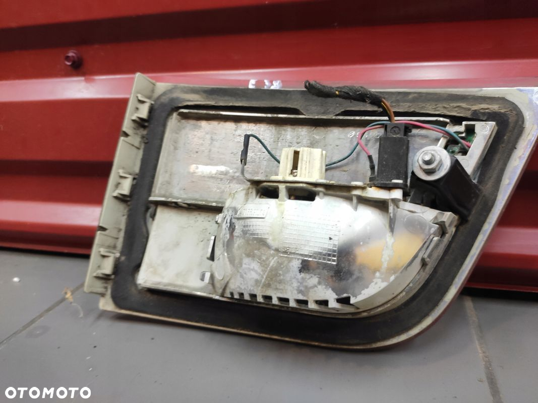 BMW X5 E70 PRZED LIFT LAMPA LEWY TYŁ W KLAPĘ LEWA TYLNA EUROPA - 4