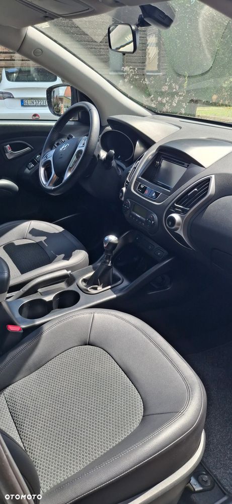 Hyundai ix35 2.0 CRDi 4WD Premium - 16