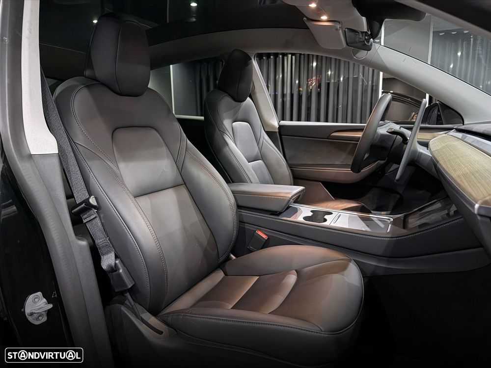 Tesla Model Y Standard - 33