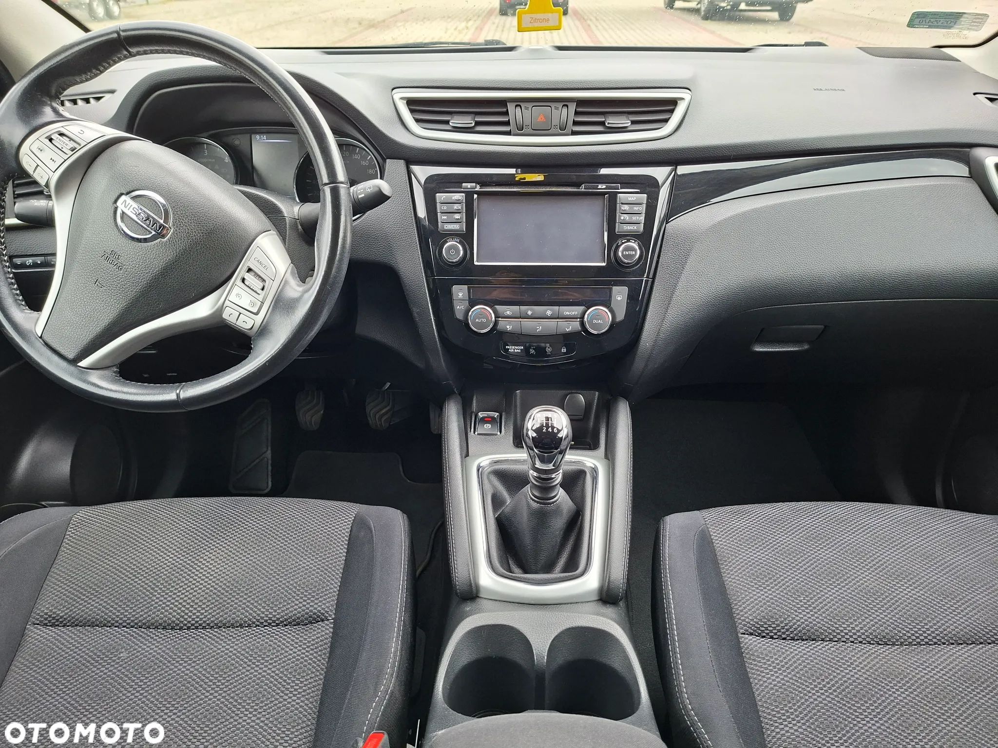 Nissan Qashqai - 1