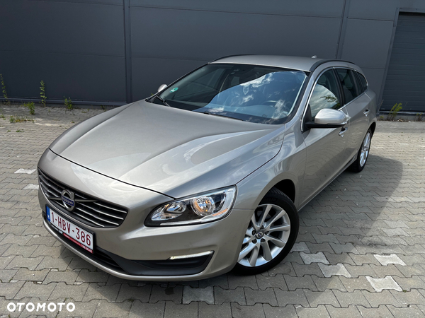 Volvo V60 D2 Momentum