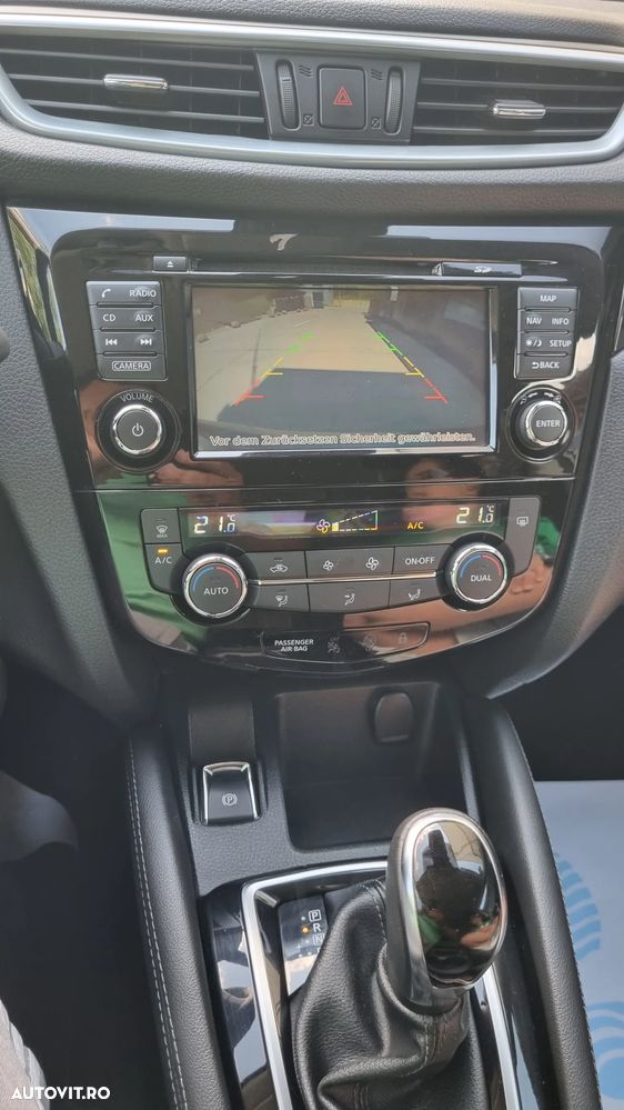 Nissan Qashqai 1.2 DIG-T Xtronic TEKNA+ - 12