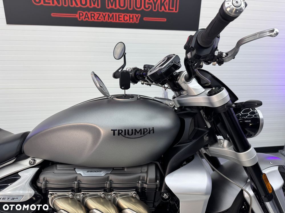 Triumph Rocket - 12