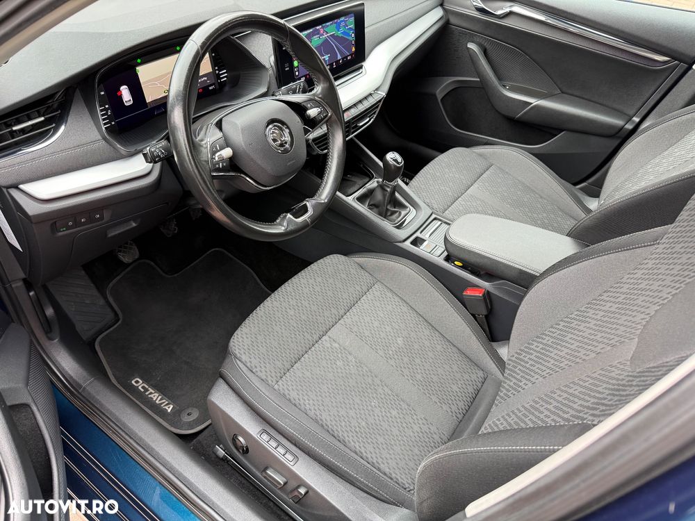 Skoda Octavia 2.0 TDI Premium Edition - 7