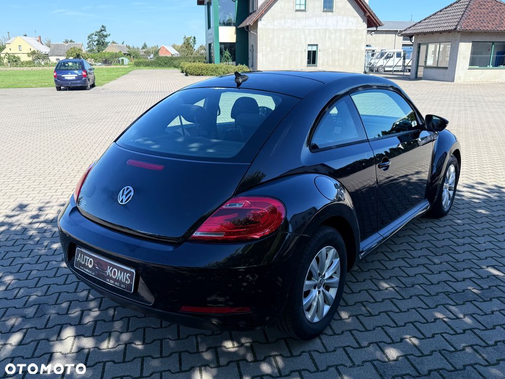 Volkswagen Beetle 1.6 TDI Design - 10