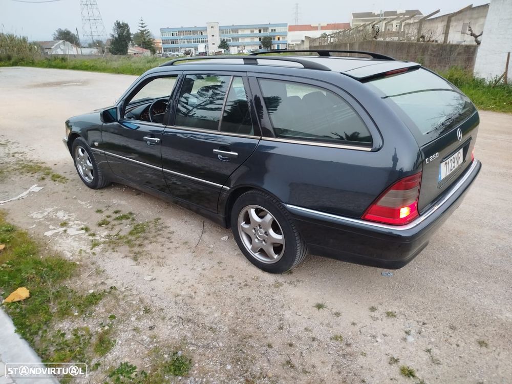 Mercedes-Benz C 250 TD Elegance - 4
