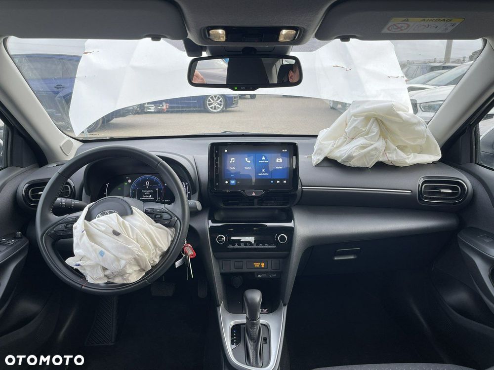 Toyota Yaris Cross Hybrid 1.5 Active - 10