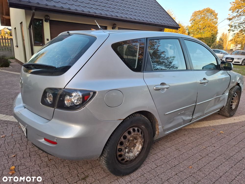 Mazda 3 2005 photo 4