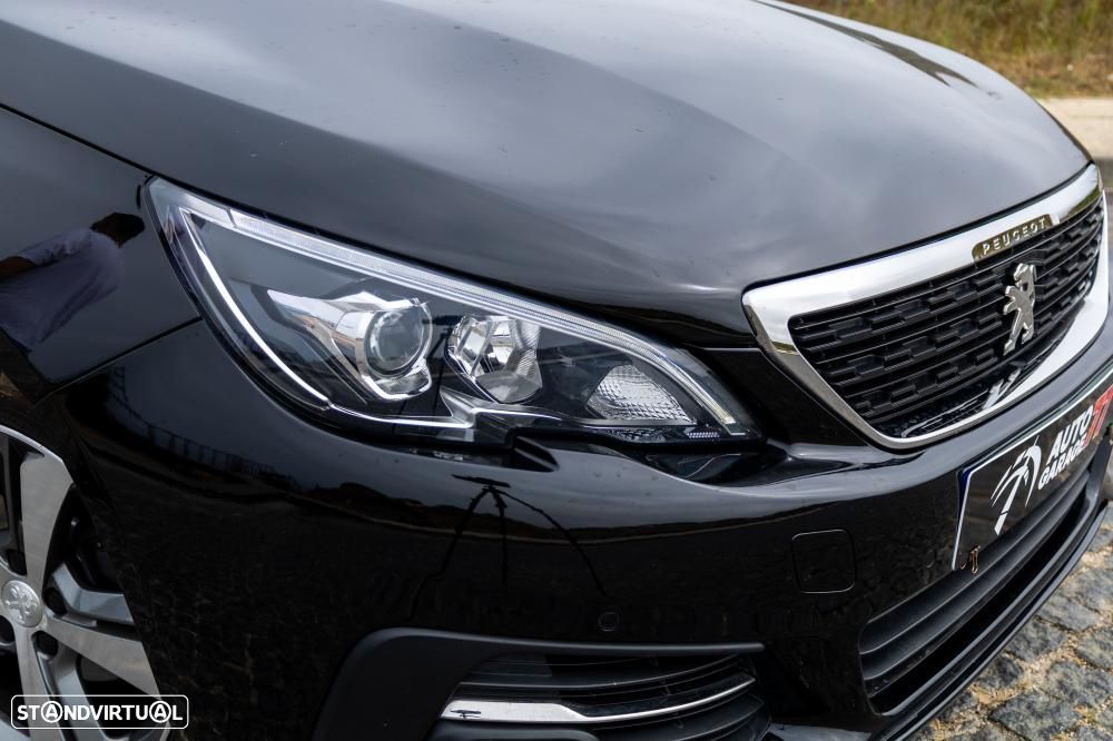 Peugeot 308 SW - 10