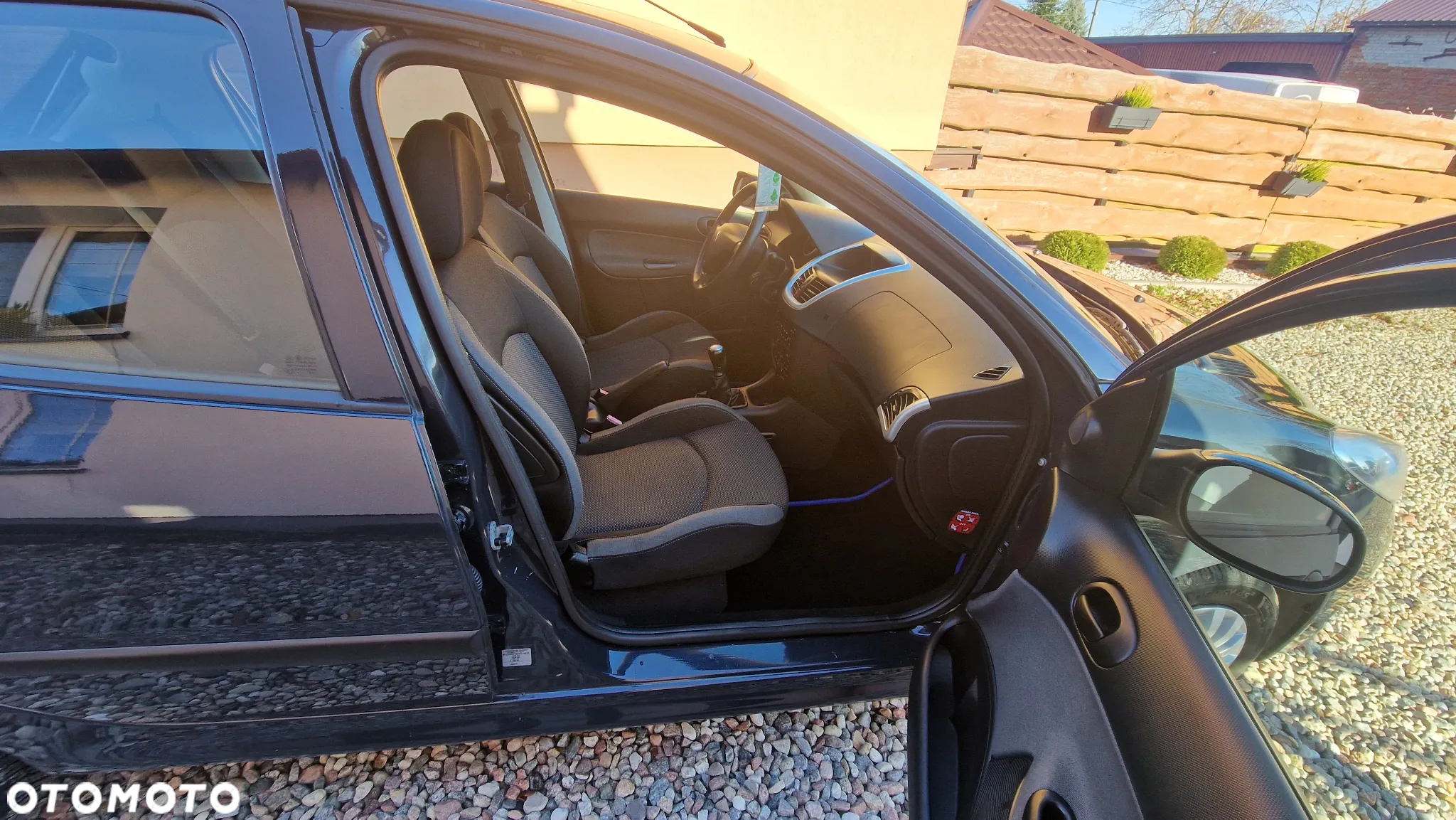 Peugeot 206 plus - 28