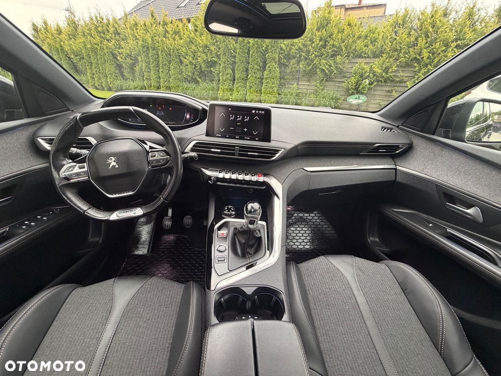 Peugeot 3008 1.5 BlueHDi GT S&S - 16