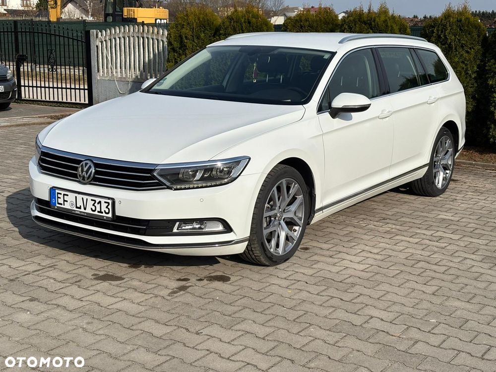 Volkswagen Passat 2.0 TDI SCR DSG Elegance - 3