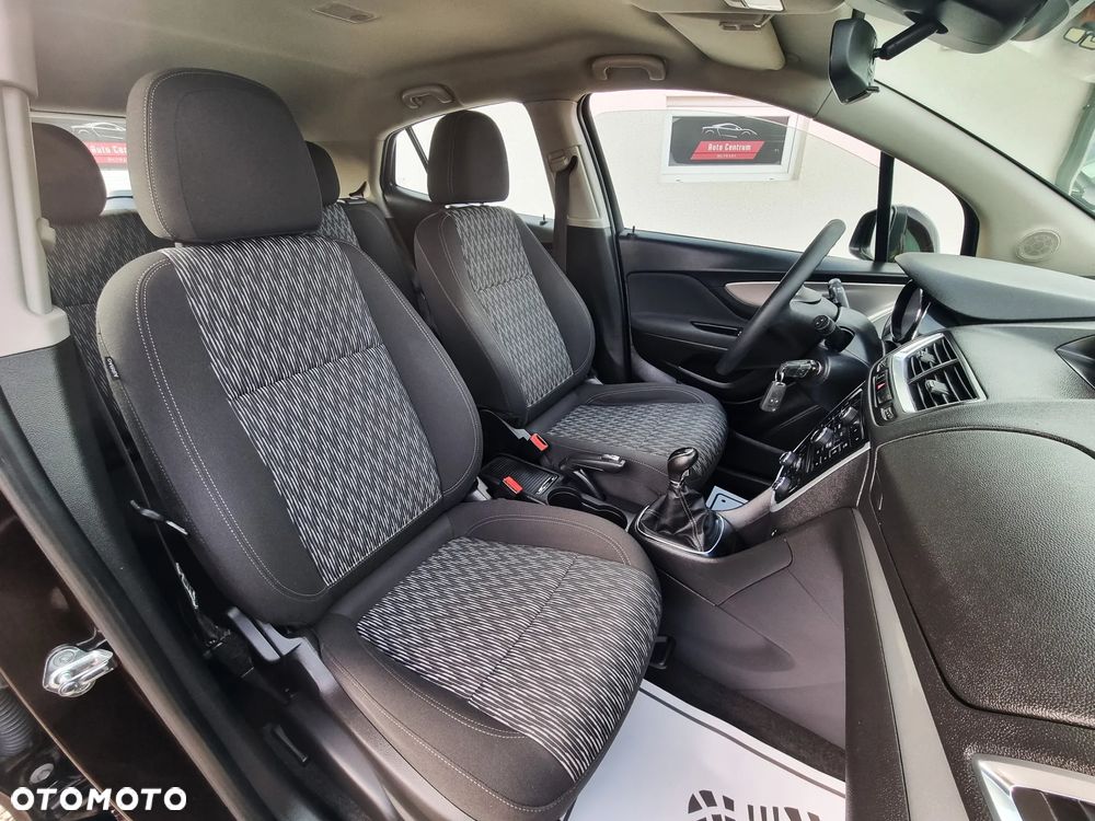 Opel Mokka 1.6 Essentia S&S - 9