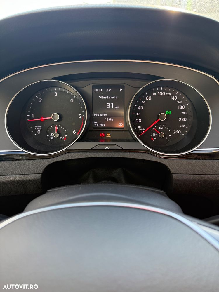 Volkswagen Passat 2.0 TDI DSG Comfortline - 14