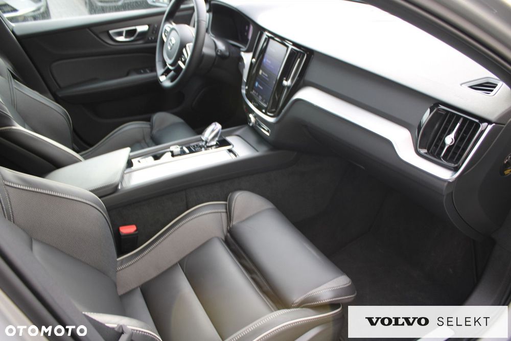 Volvo V60 - 13