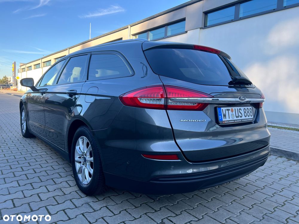 Ford Mondeo SW - 12
