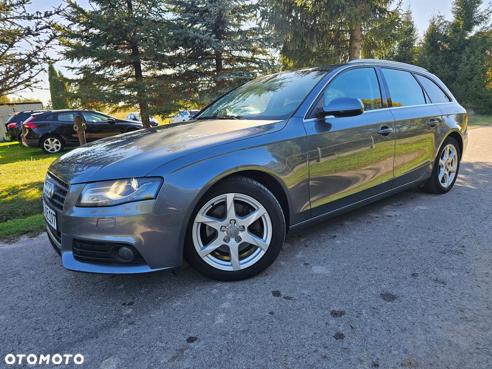 Audi A4 Avant - 33