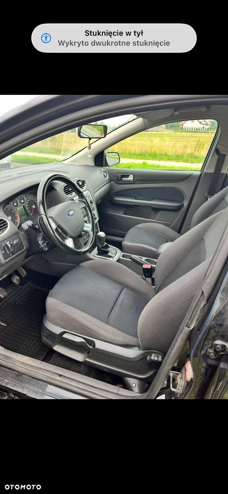 Ford Focus 2.0 16V Sport - 9