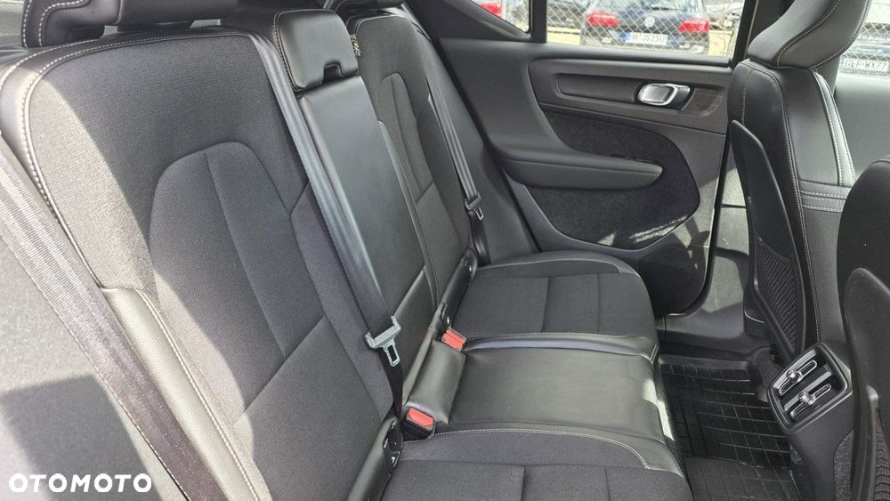 Volvo XC 40 - 20