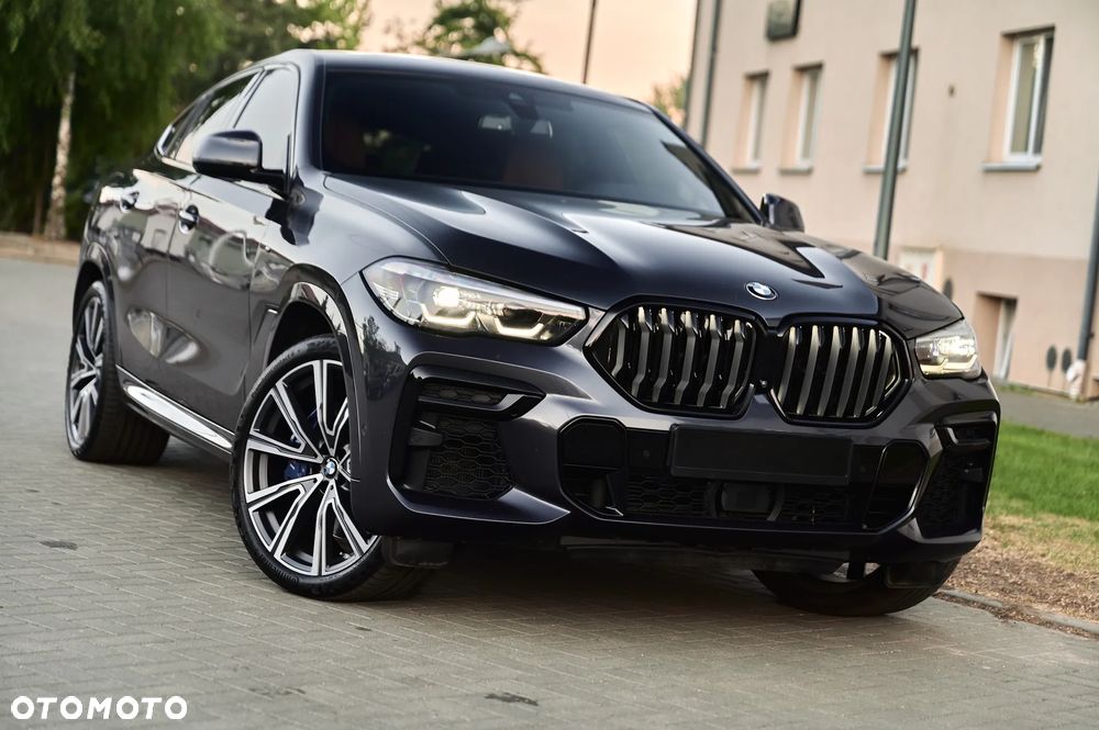 BMW X6 M50i - 17