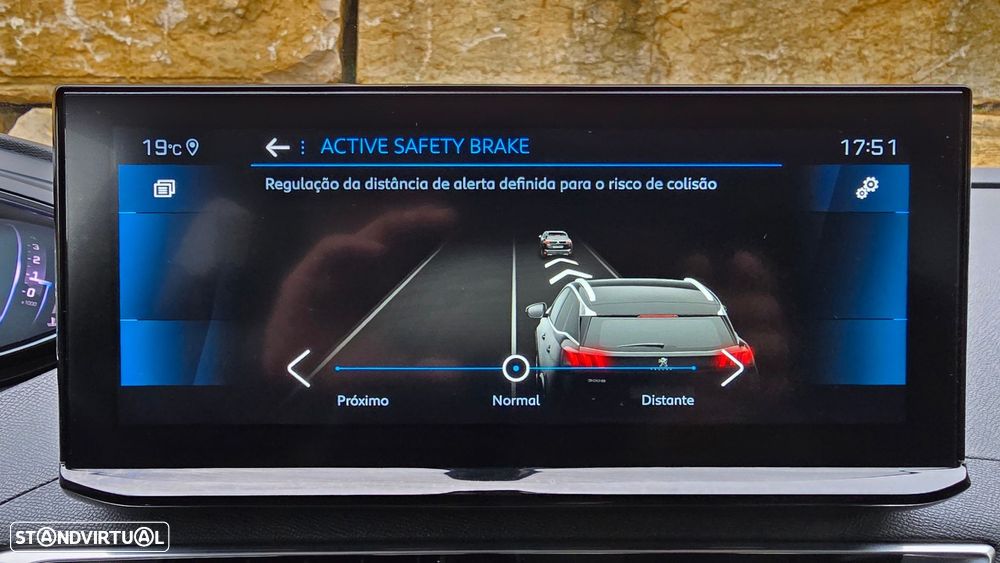 Peugeot 3008 1.5 BlueHDi Allure Pack - 25