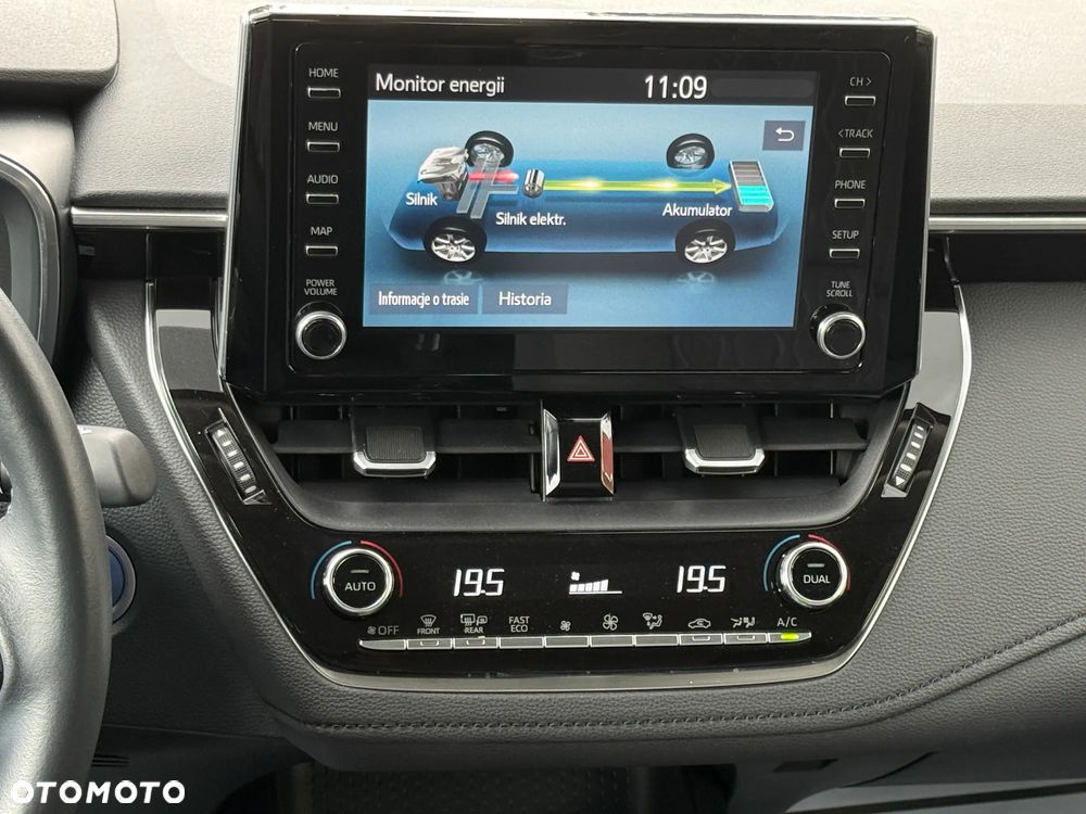 Toyota Corolla 1.8 Hybrid Comfort - 10