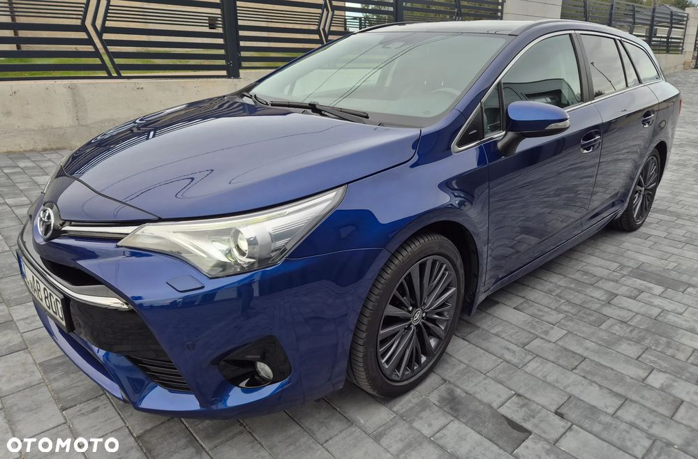 Toyota Avensis 1.8 Premium - 2