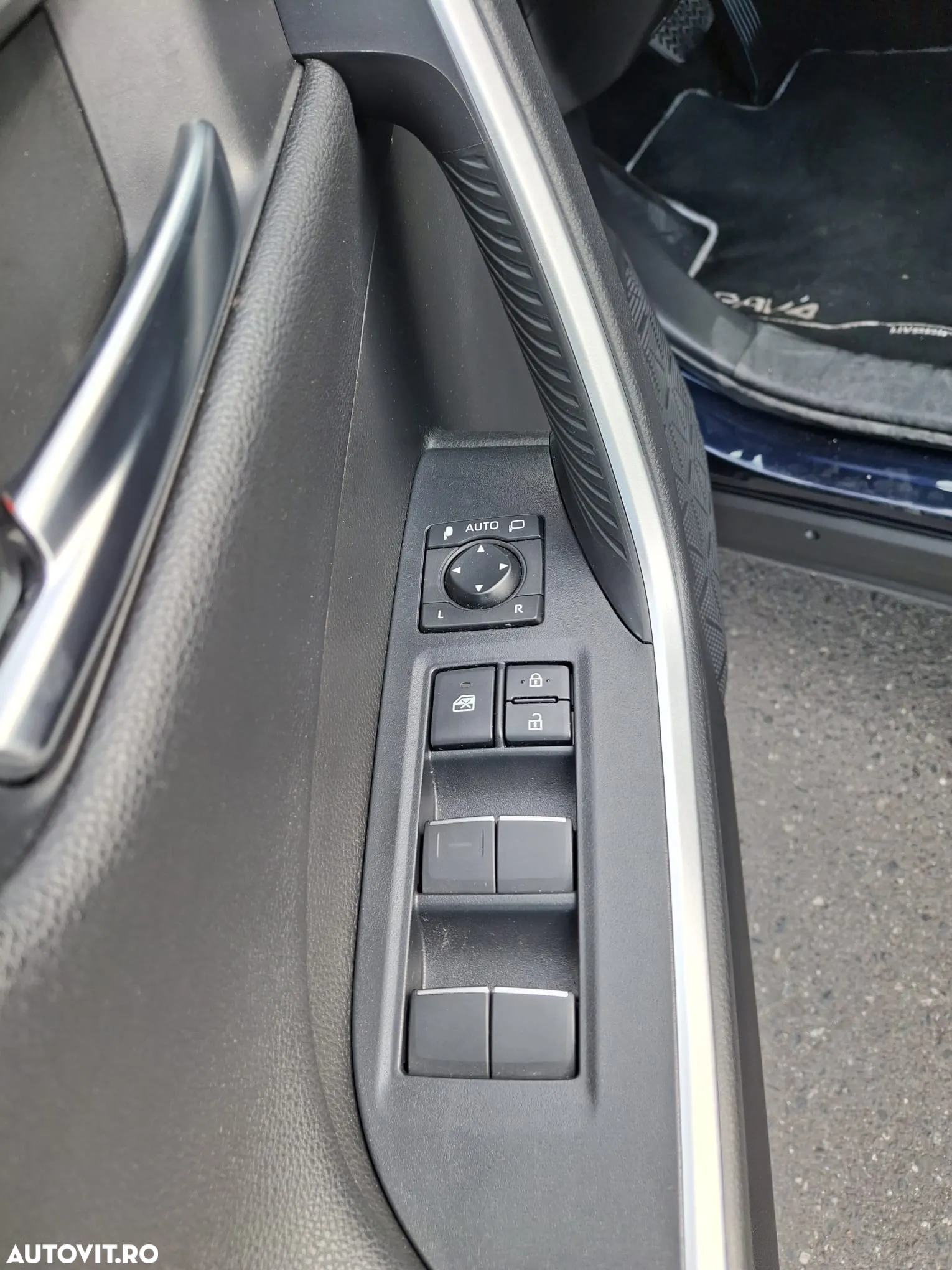 Toyota RAV4 2.5 Hybrid VVT-iE 4x2 Dynamic - 10