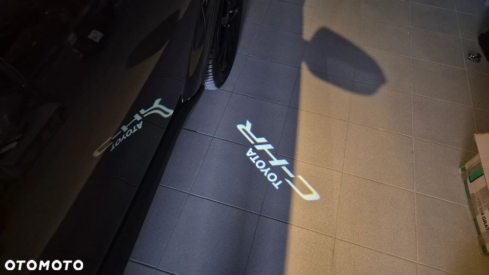 Toyota C-HR 2.0 Hybrid Style - 18