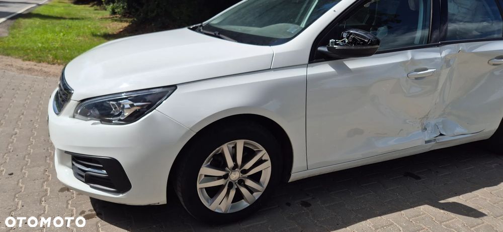 Peugeot 308 1.2 PureTech GPF Access S&S - 9