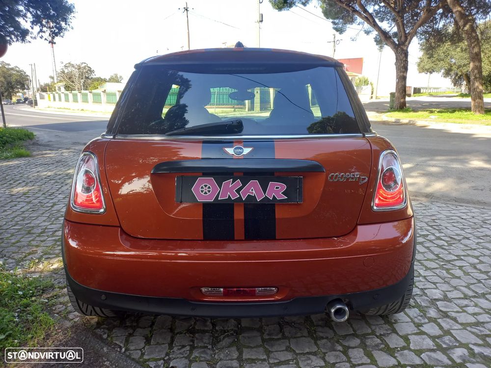 MINI 3 Portas Cooper D - 4