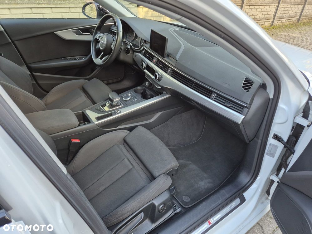 Audi A4 - 13