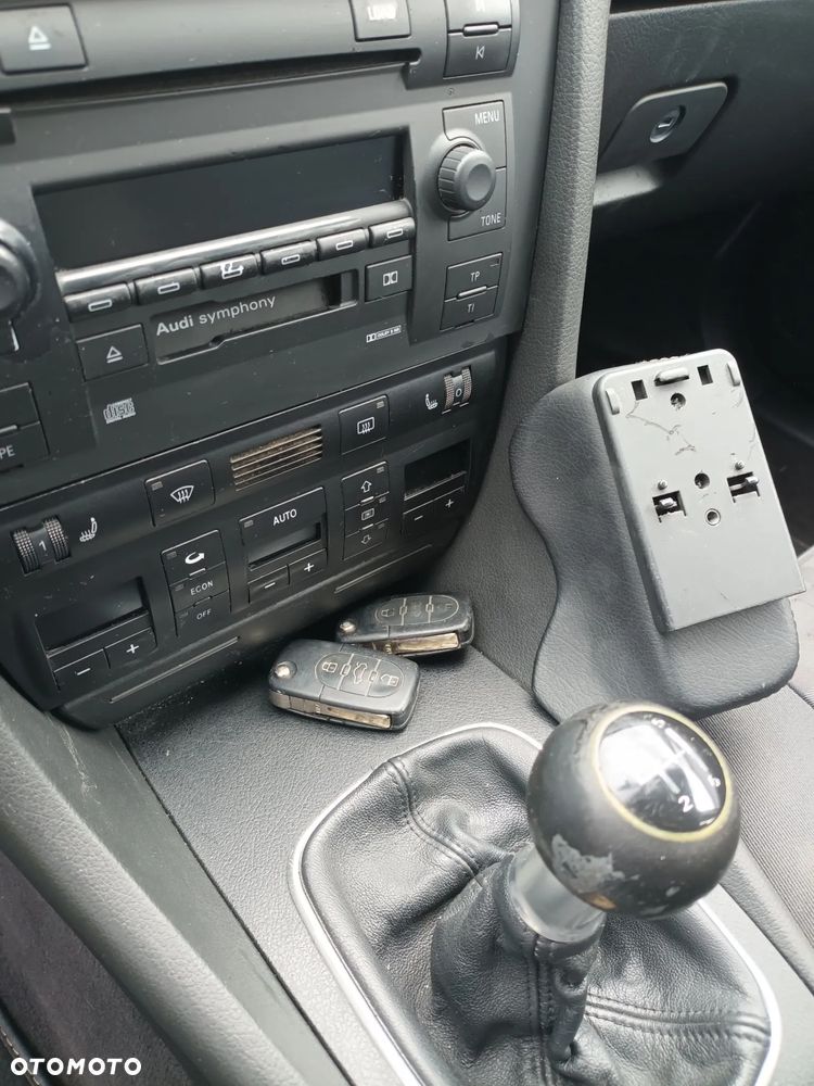 Audi A6 Avant - 9
